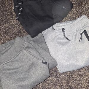 Lee Kids' Jogger Shorts- Black and Gray